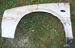 Kotfl�gel Nissan Stanza