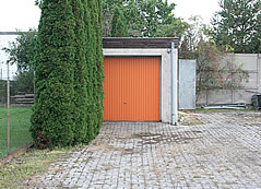 Garage als Verkaufsraum nutzbar - vergr��ern - Bild anklicken