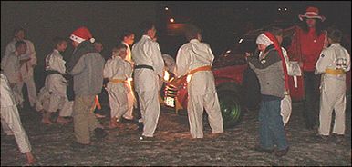 �berraschung f�r die kleinen Kampfsportler