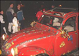 Weihnachts-Lilli, die 2CV-Ente