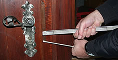 Einbruch in Wohnung und Eigenheim - � Werbe-Redaktion/A. Prinz