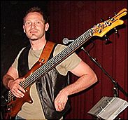 Gitarren-Tom von FOAK