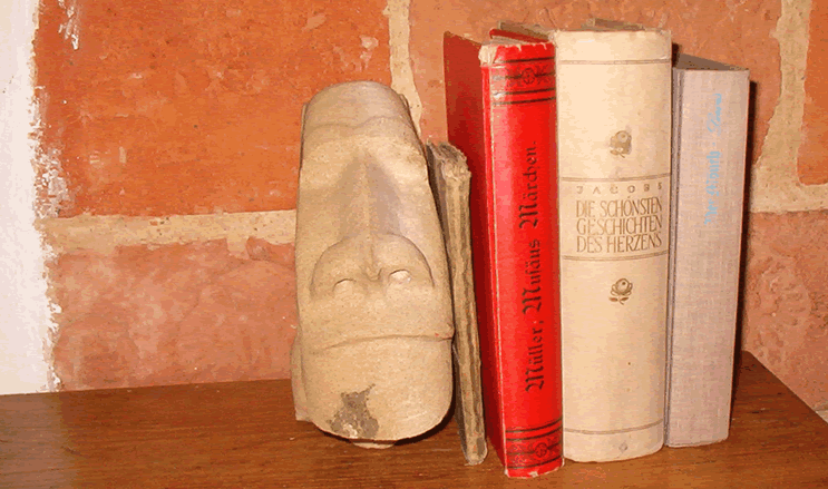 Das Totem: Blickfang im Buchregal